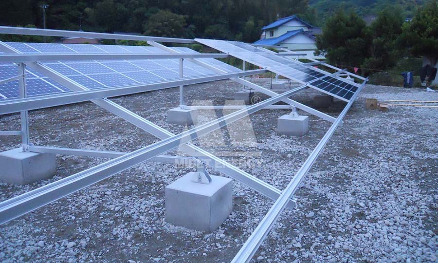 hệ thống lắp đặt năng lượng mặt trời ở Nhật Bản